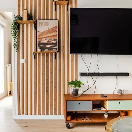 Fresh Near Orly & Free Parking Athis-Mons